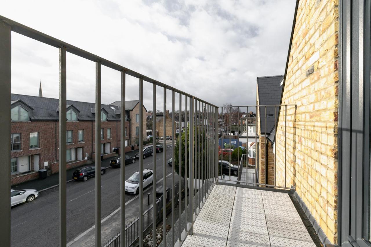 Skyvillion - London Enfield Chase Apartments With Parking & Wifi Ngoại thất bức ảnh