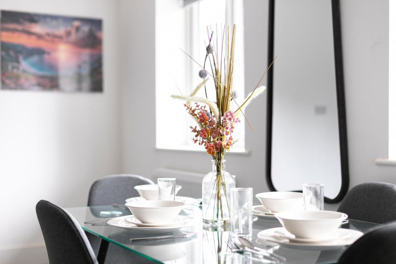Skyvillion - London Enfield Chase Apartments With Parking & Wifi Ngoại thất bức ảnh