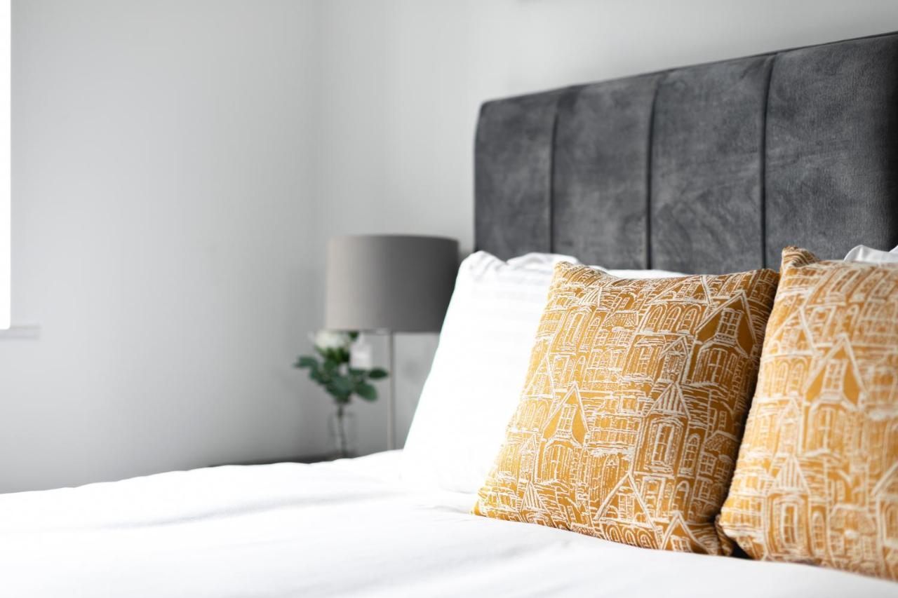 Skyvillion - London Enfield Chase Apartments With Parking & Wifi Ngoại thất bức ảnh